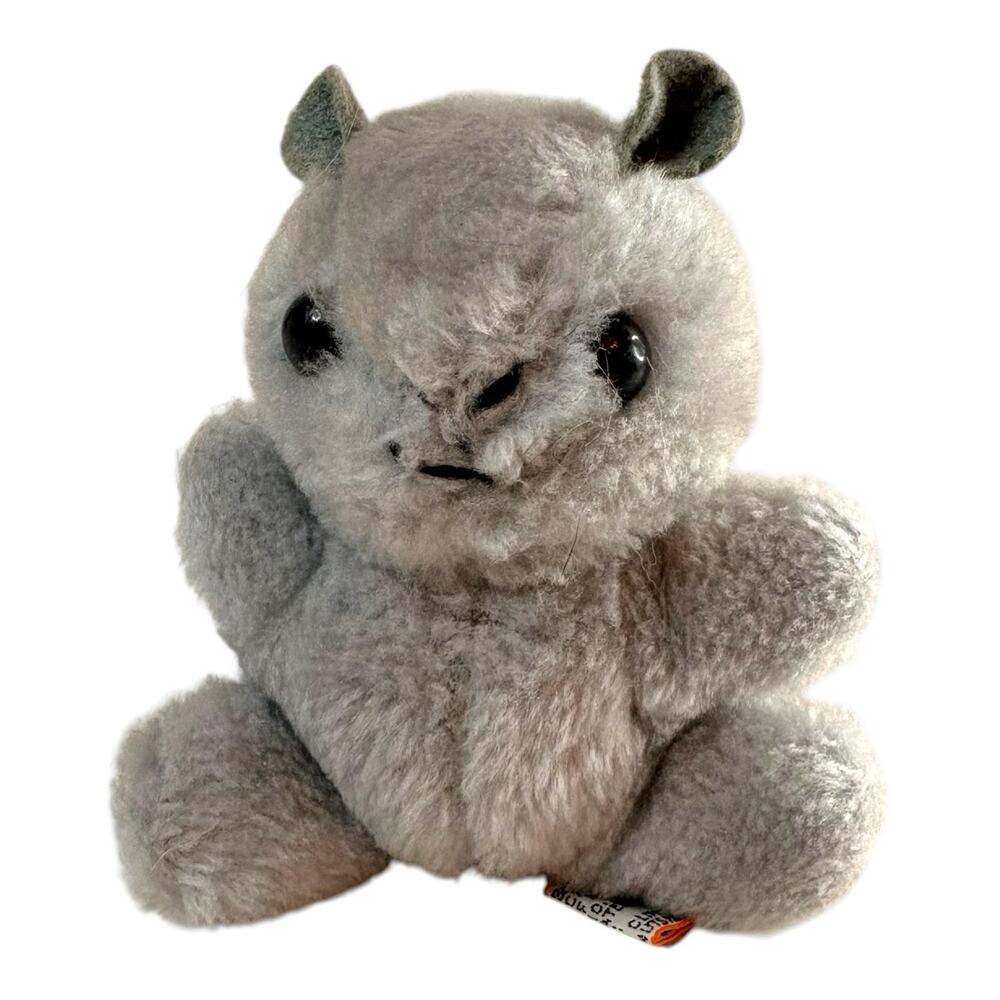 Vintage 1978 "R Dakin" Grey Plush Squirrel 5" Stuffed Animal Nut Shell Filling